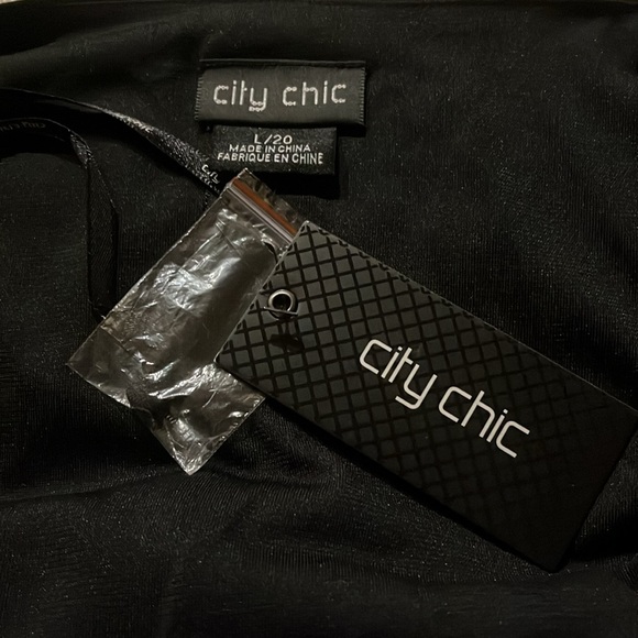 NEW City Chic Sexy Black Ruche Dress Size 20 - Picture 6 of 7